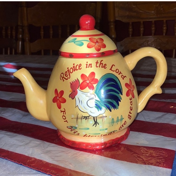 Rejoice in the Lord Teapot - Picture 2 of 6
